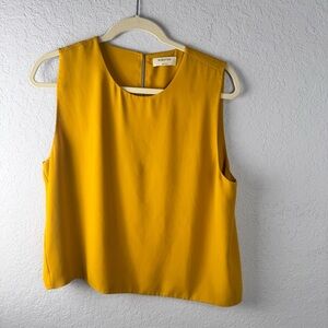 Babaton Mustard Yellow Sleeveless Large Top Lagenlook Preppy